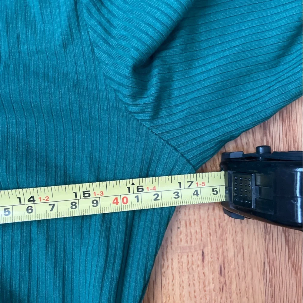 NWT! Cupshe Green Asymmetrical Ribbed Dress with Long Sleeves - Picture 7 of 10